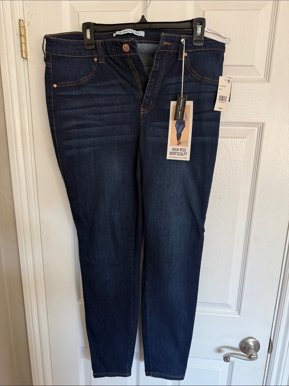 High-Rise Dark Blue Women’s Jeans - Body Sculpt curvy size 16 skinny pink NWT